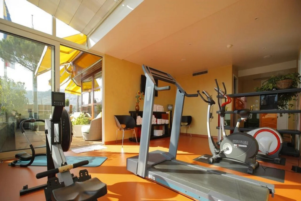 Astra Vevey Hotel & Restaurant
