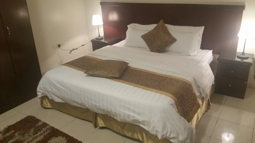 Rozana ApartHotel