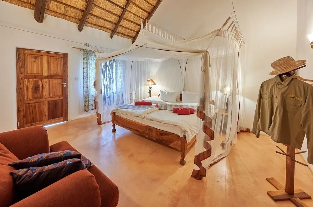 Wild Dogs Lodge