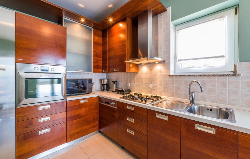 Nice Home in Novi Vinodolski With Wifi and 5 Bedrooms