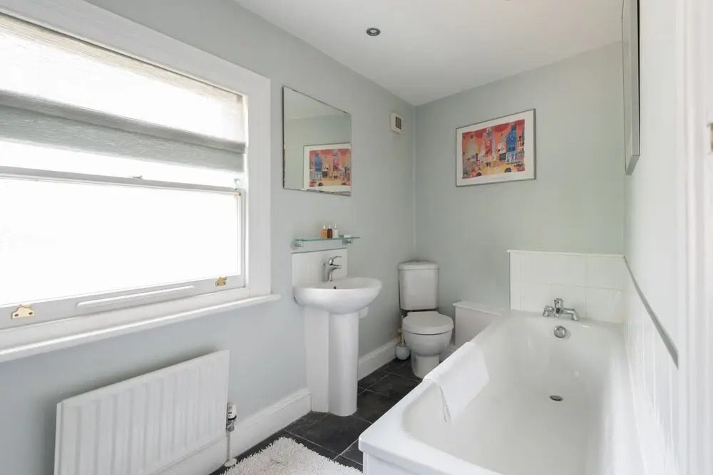 Traditional Richmond Home by Twickenham Green
