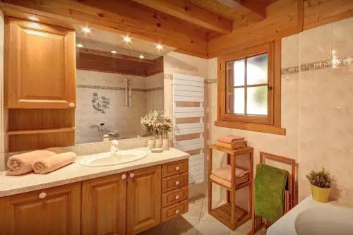 Chalet Loisel - OVO Network