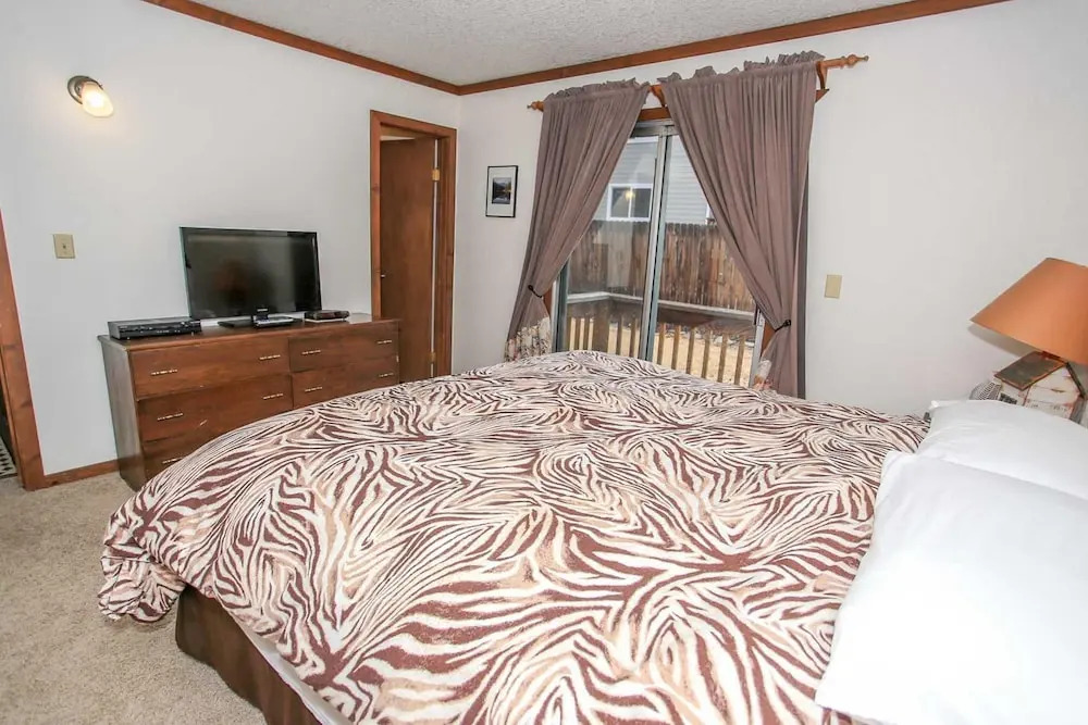 Ruff Inn It-1752 by Big Bear Vacations
