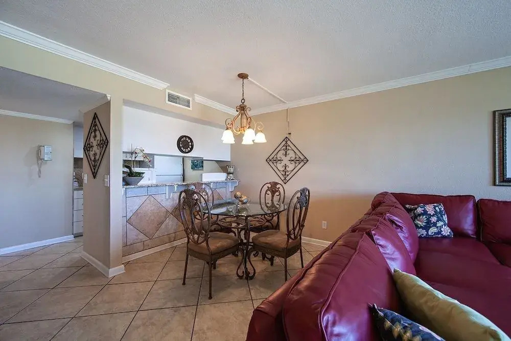 Gulf Shore Condo #103 - 1 Br condo by RedAwning