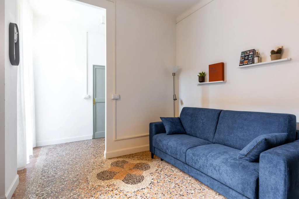 Nazario Sauro 14 - Bilocale con balcone