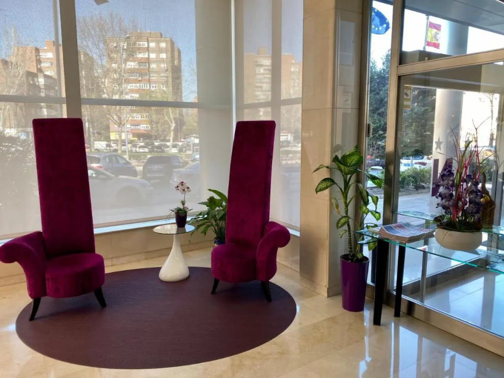 Hoteles Urbanos N Avenida de España