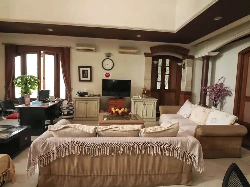 NIDA Rooms Garden Tomb Kebagusan