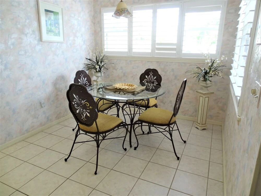1225 Gulf and Bay Bayside 3 Bedrooms 2 Bathrooms Condo
