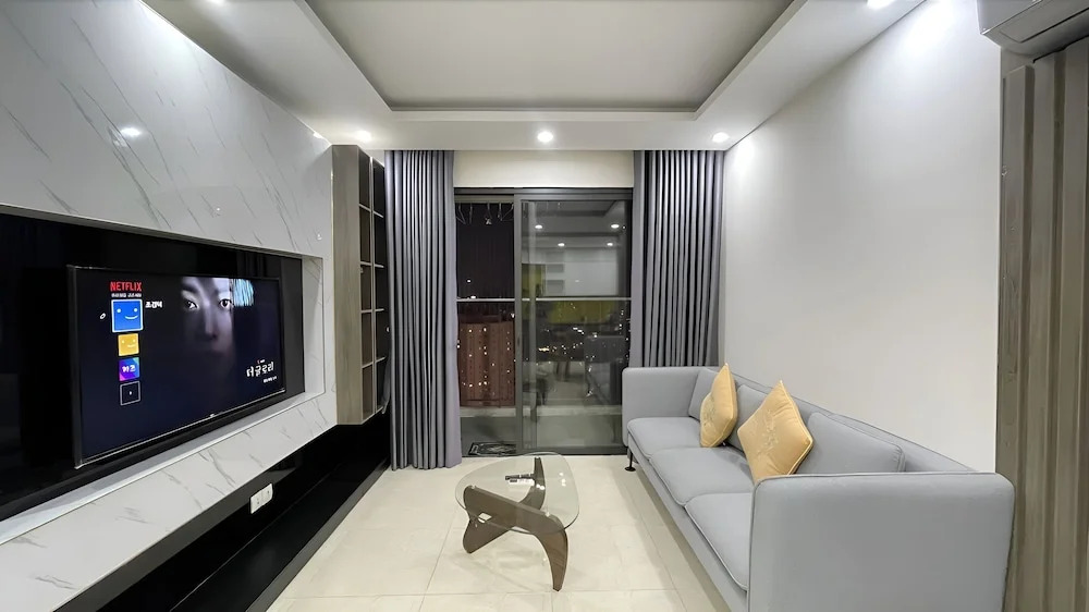 Vinhome D'capitale Service Apartment - Mikage Housing