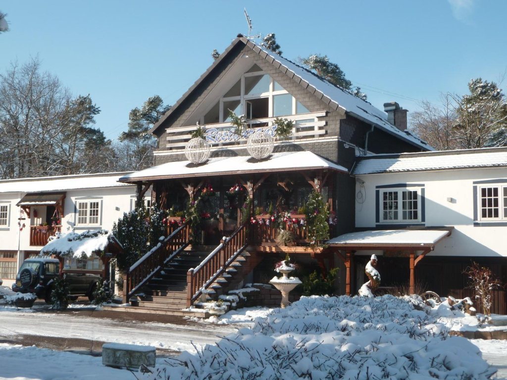 Hotel Restaurant Les Pins logis