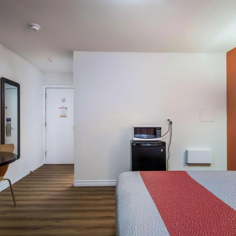 Motel 6-Sudbury, ON