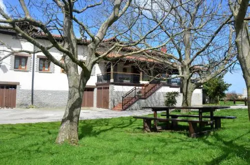 Agroturismo Azkue