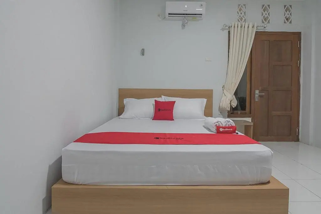 RedDoorz near RSUD Dr Abdul Aziz Singkawang