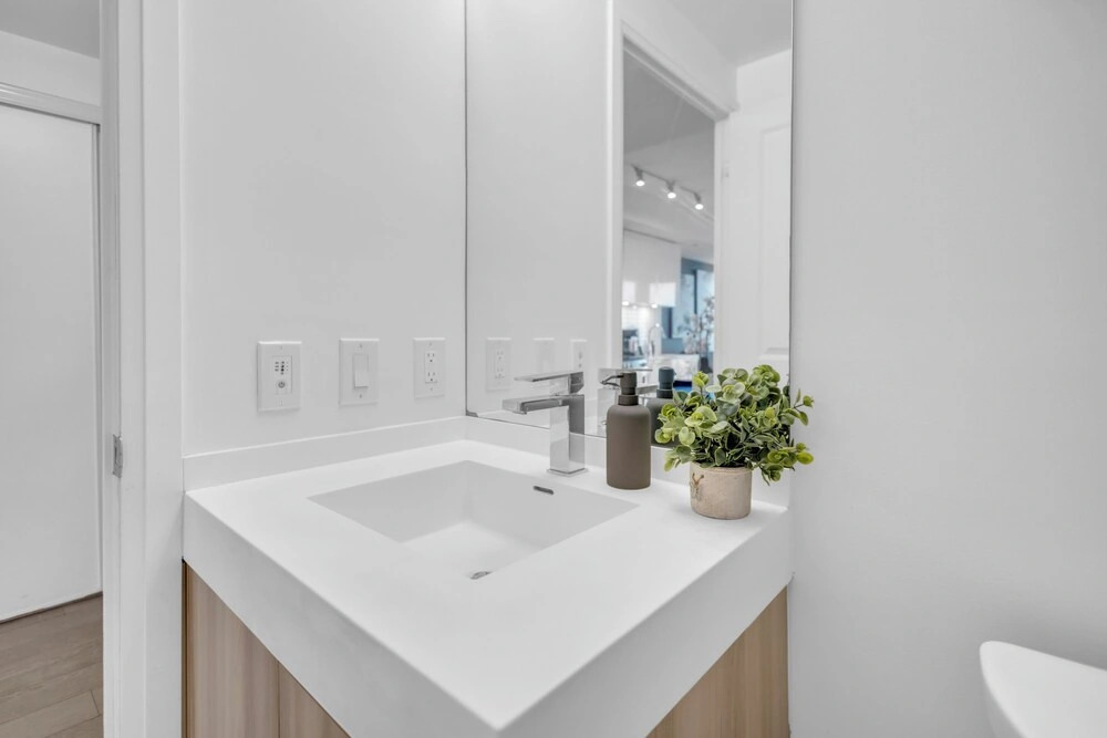 Harbourfront View Suites