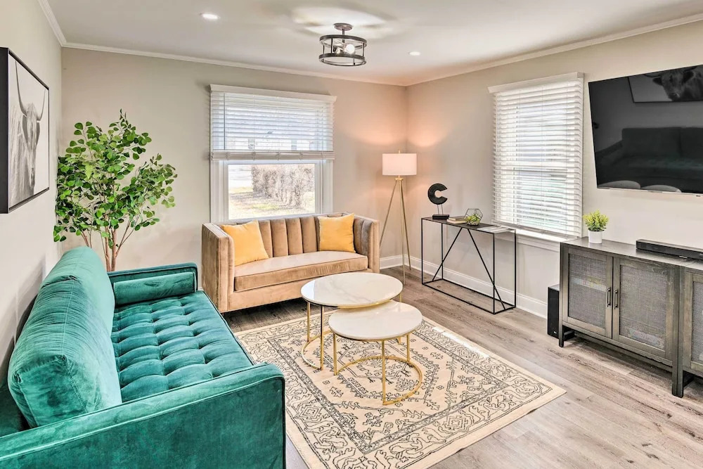 ~ 7 Mi to Downtown! Nashville Home Rental