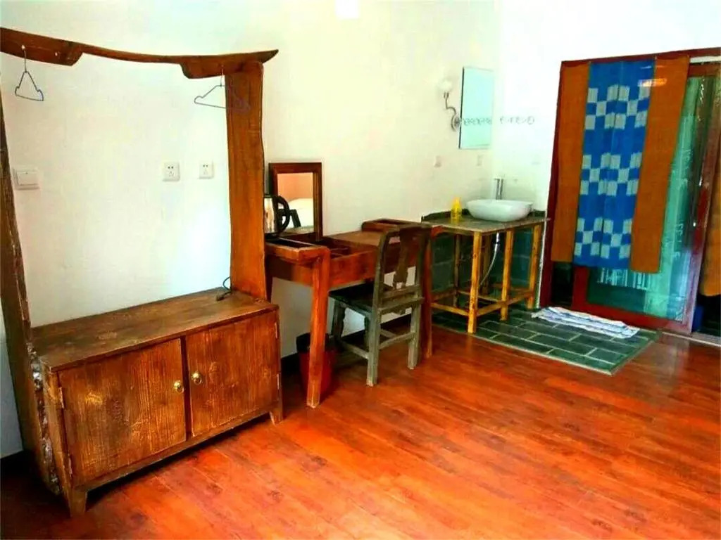 Lijiang Baisha Free Time Designed Hotel