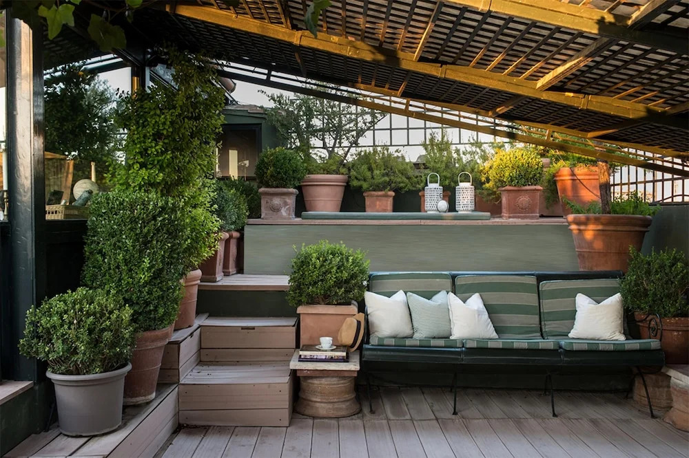 A Penthouse With Garden In Historic Palace in Rome s Historic Center