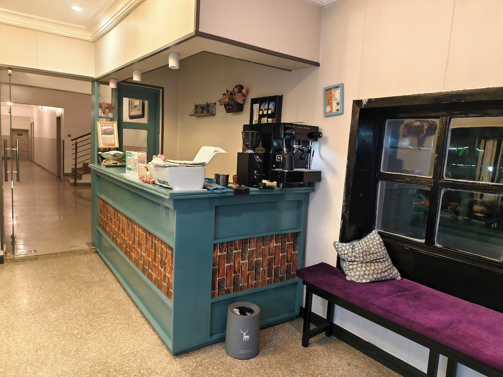 JUN YUE GRA Lagos hotel