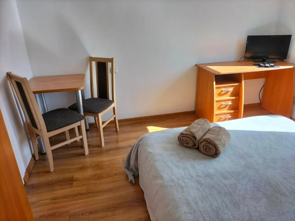 Pokoje i apartamenty Mak