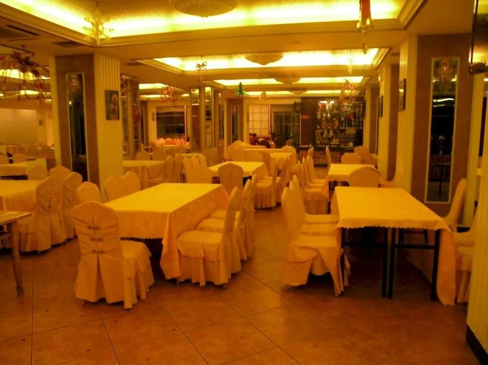 Golden Dragon Hotel