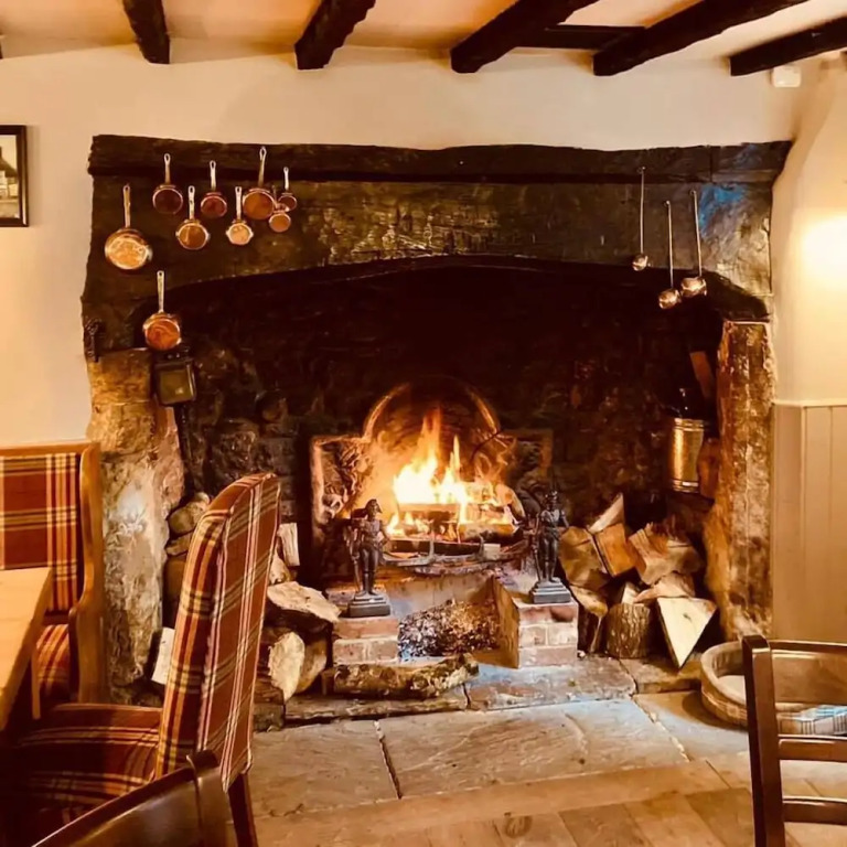 George Inn