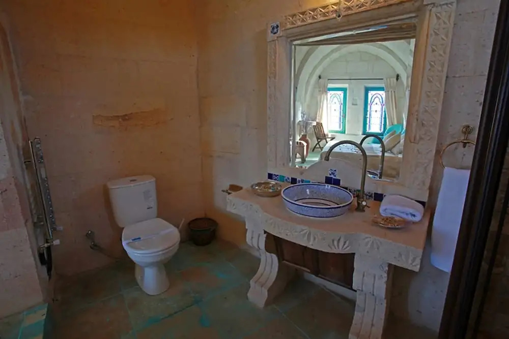 Larina Cave Otel
