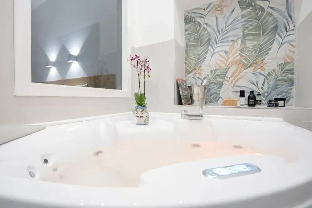 Eos - Elegant Apartments & Suites