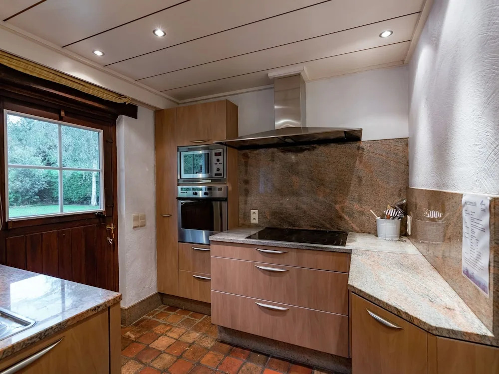 Cozy Holiday Home in Sint-idesbald With Sauna