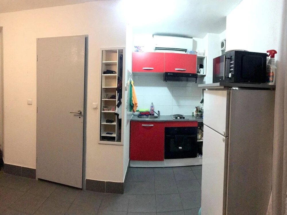 Studio in Marseille, With Wonderful City View, Furnished Terrace and W