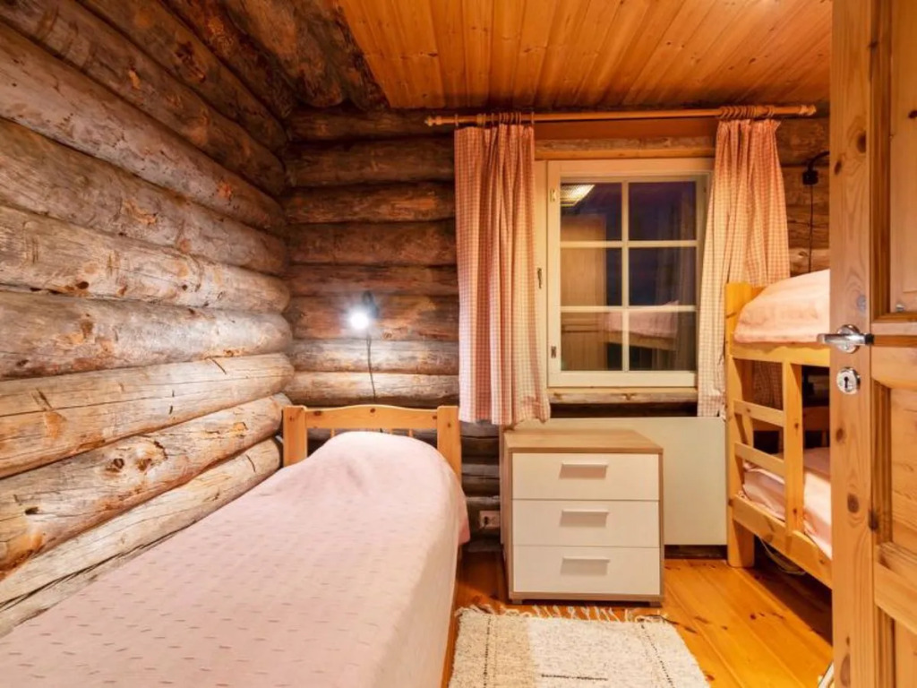Lomaylläs d59 /palovaarankaarre 13 a