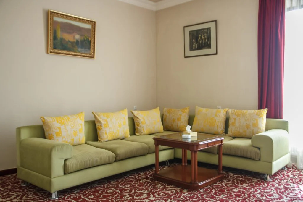 Sil Plaza Hotel