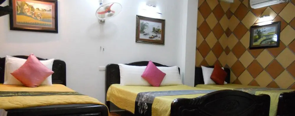 The Long Hotel
