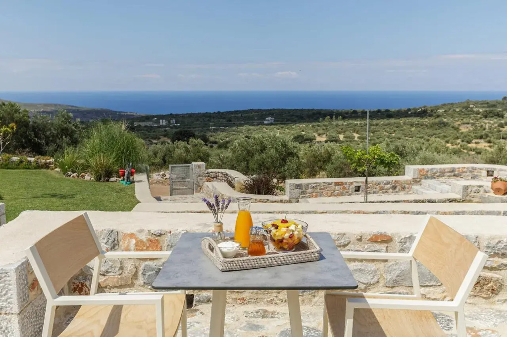 Salvia Areopolis All Suite Hotel