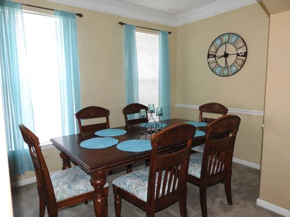Legacy Villa 1006 3 Bedrooms 2 Bathrooms Condo