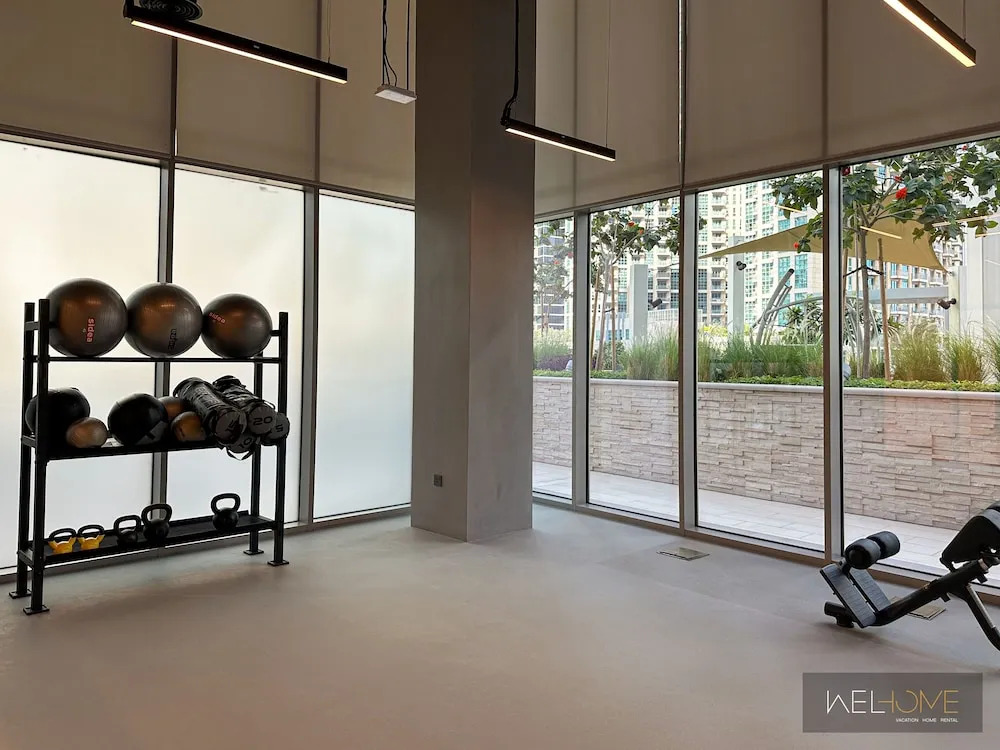 WelHome - Luxurious 2BR Apt in Forte T1 Downtown