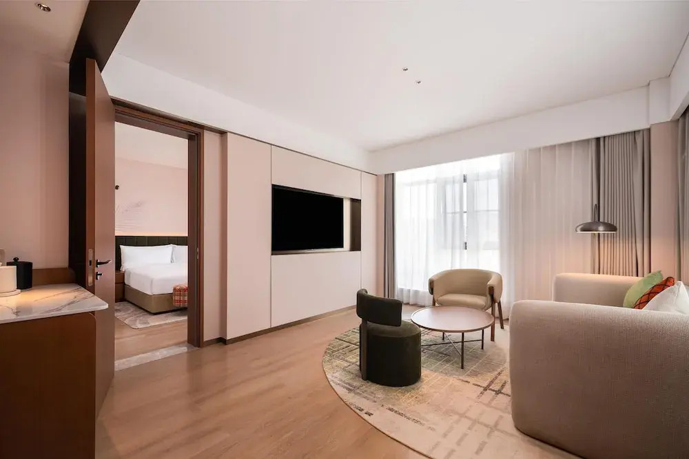 Hilton Garden Inn Xinyang East Railway Station