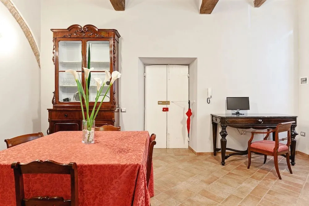 Piazza dei Miracoli Flat
