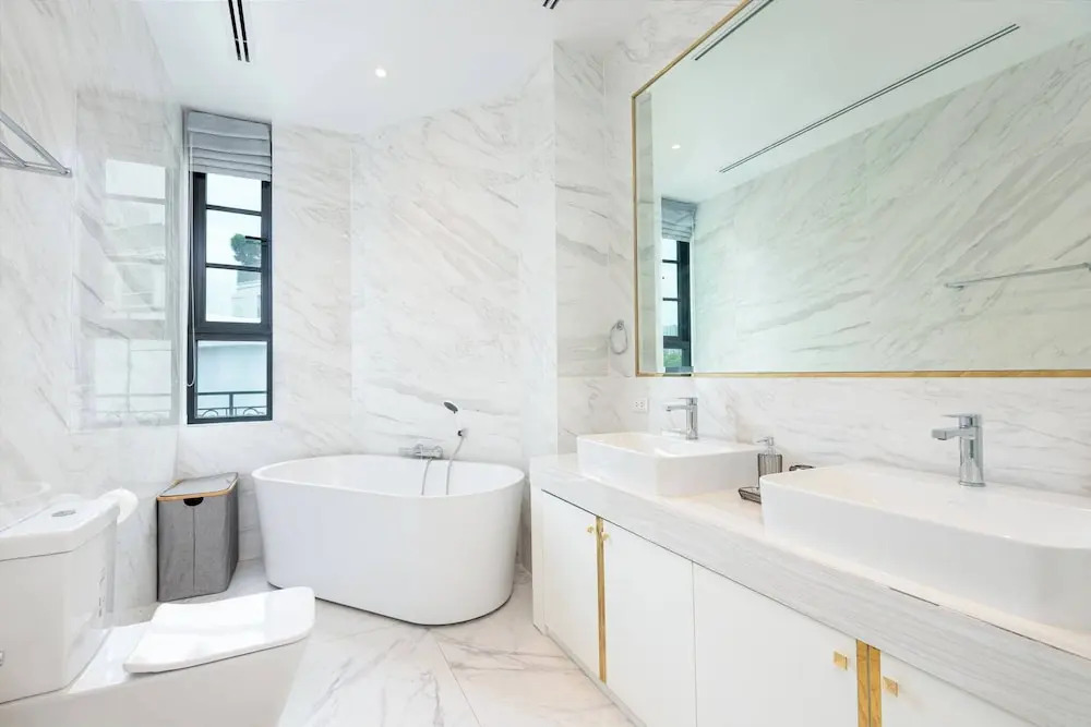Stylish 7Beds Poolhouse with Cinema Lift - 2min to BTS