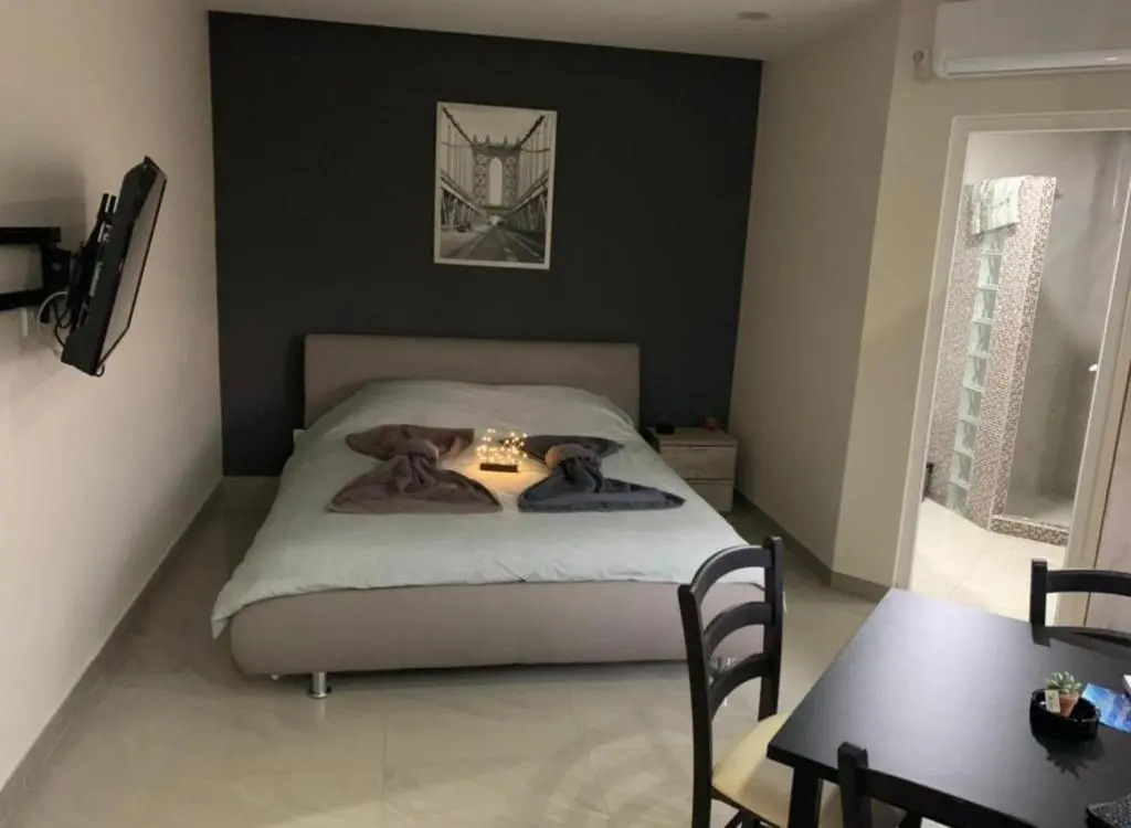 apartmani 0612221211
