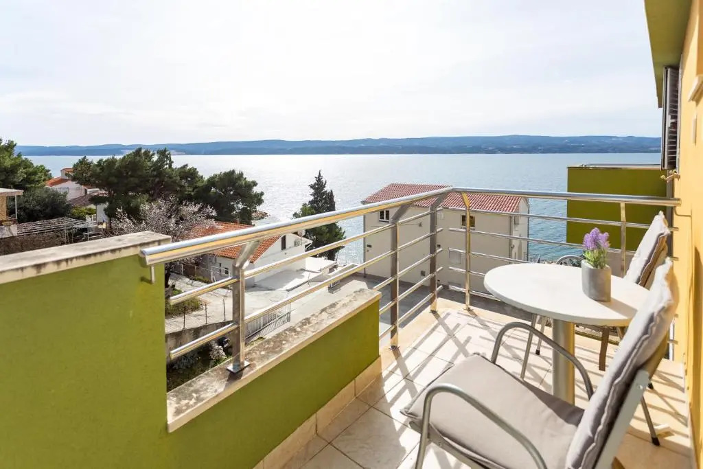 AGA beach suites