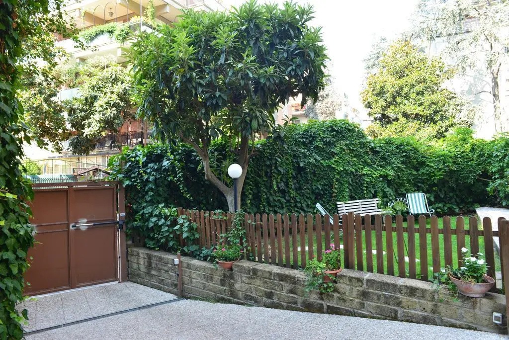 Il Nespolo