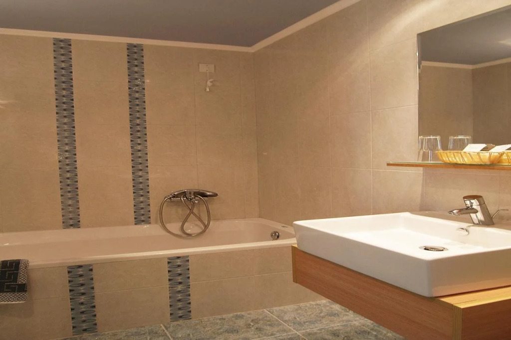 Kitro Beach Hotel
