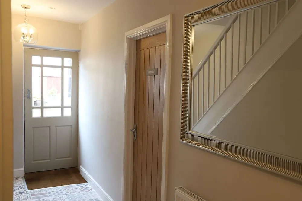 Bridgeside Rooms