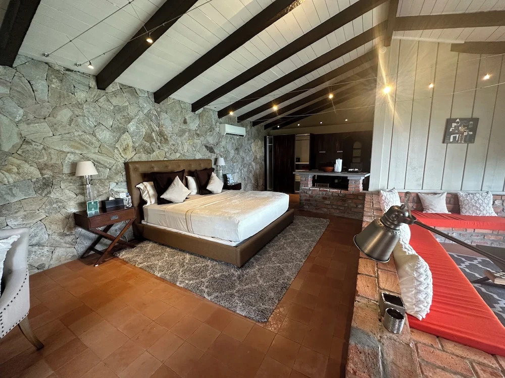 Secret Harbour Boutique Hotel and Marina
