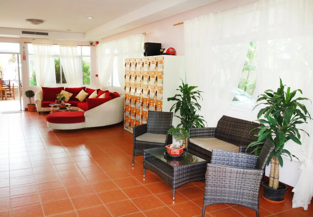 Replica Resort