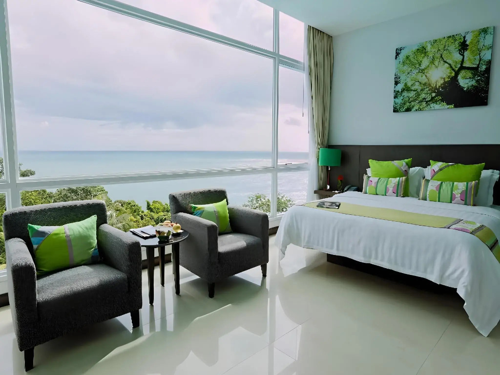 Independence Hotel Resort & Spa