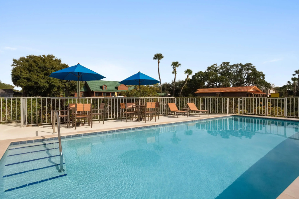 Days Inn by Wyndham Apopka/Orlando