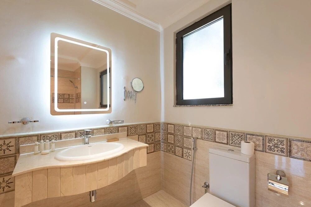 Maison Privee - Luxury 5BR Villa with Private Pool and Beach