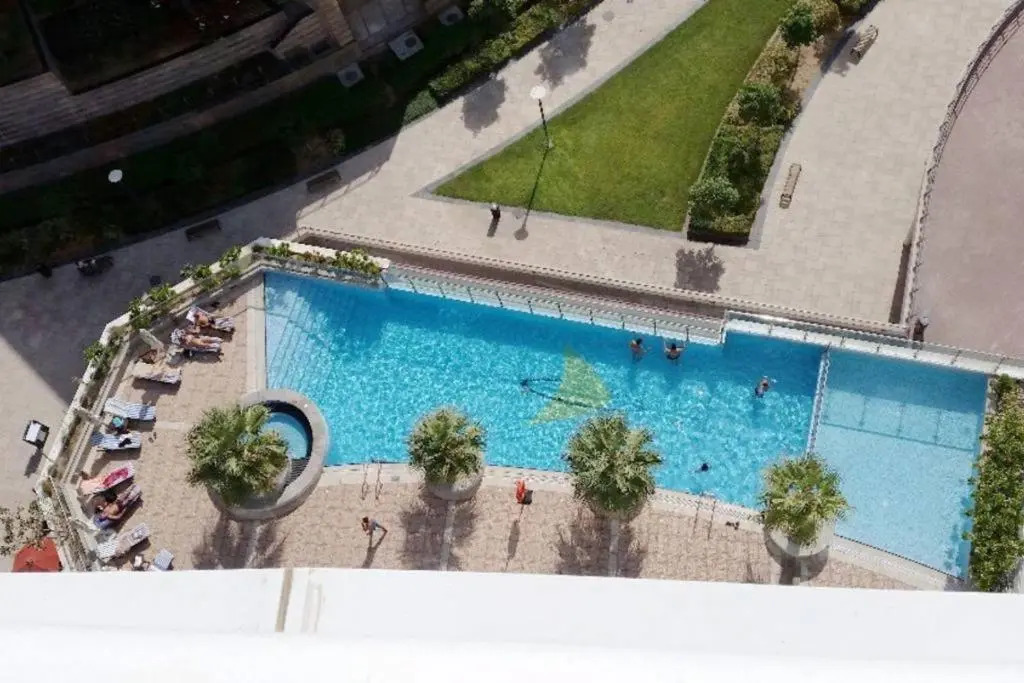 RH- Lake Terrace, Cluster D, JLT, 1BR near Metro