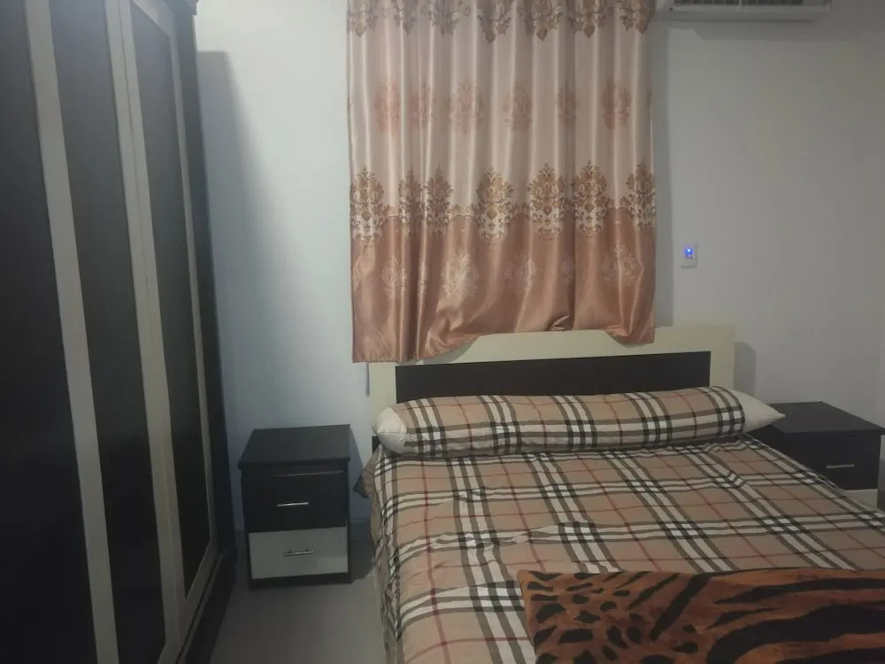 Queen Hostel